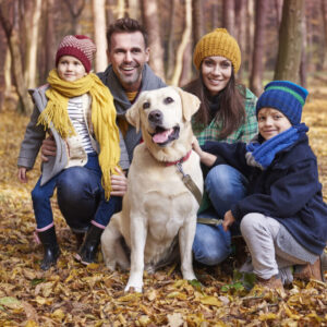 portrait-of-happy-family-during-the-autumn (1) (1)